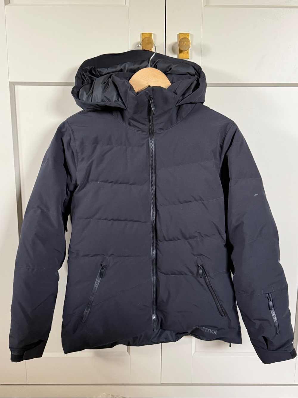 Marmot Black Hooded Ski & Snow Jacket